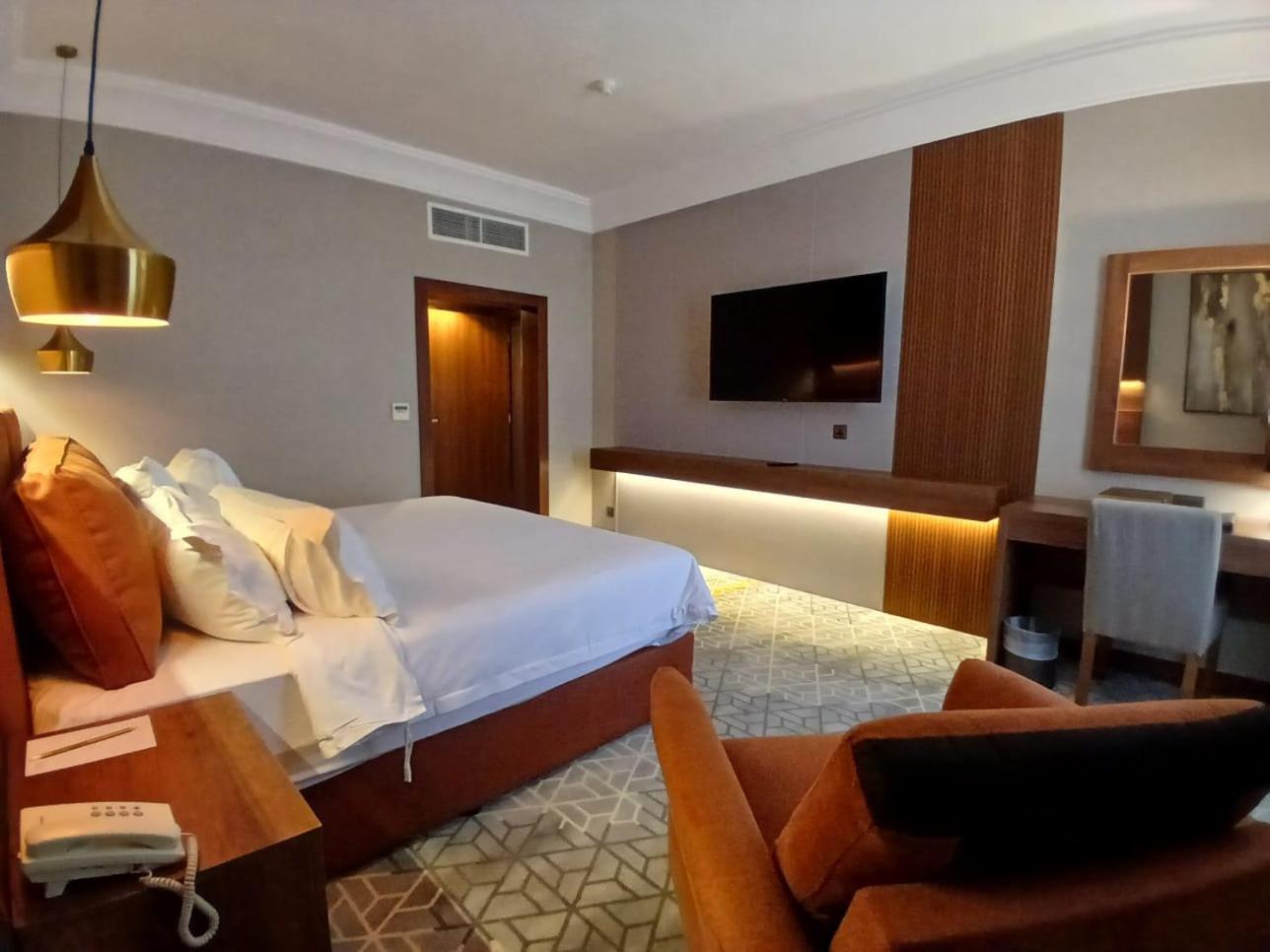 Crown Town Hotel Джедда Экстерьер фото